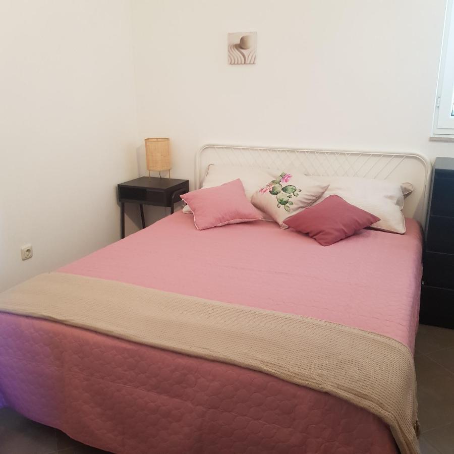 Apartmani Afrodita Sutivan Exterior photo