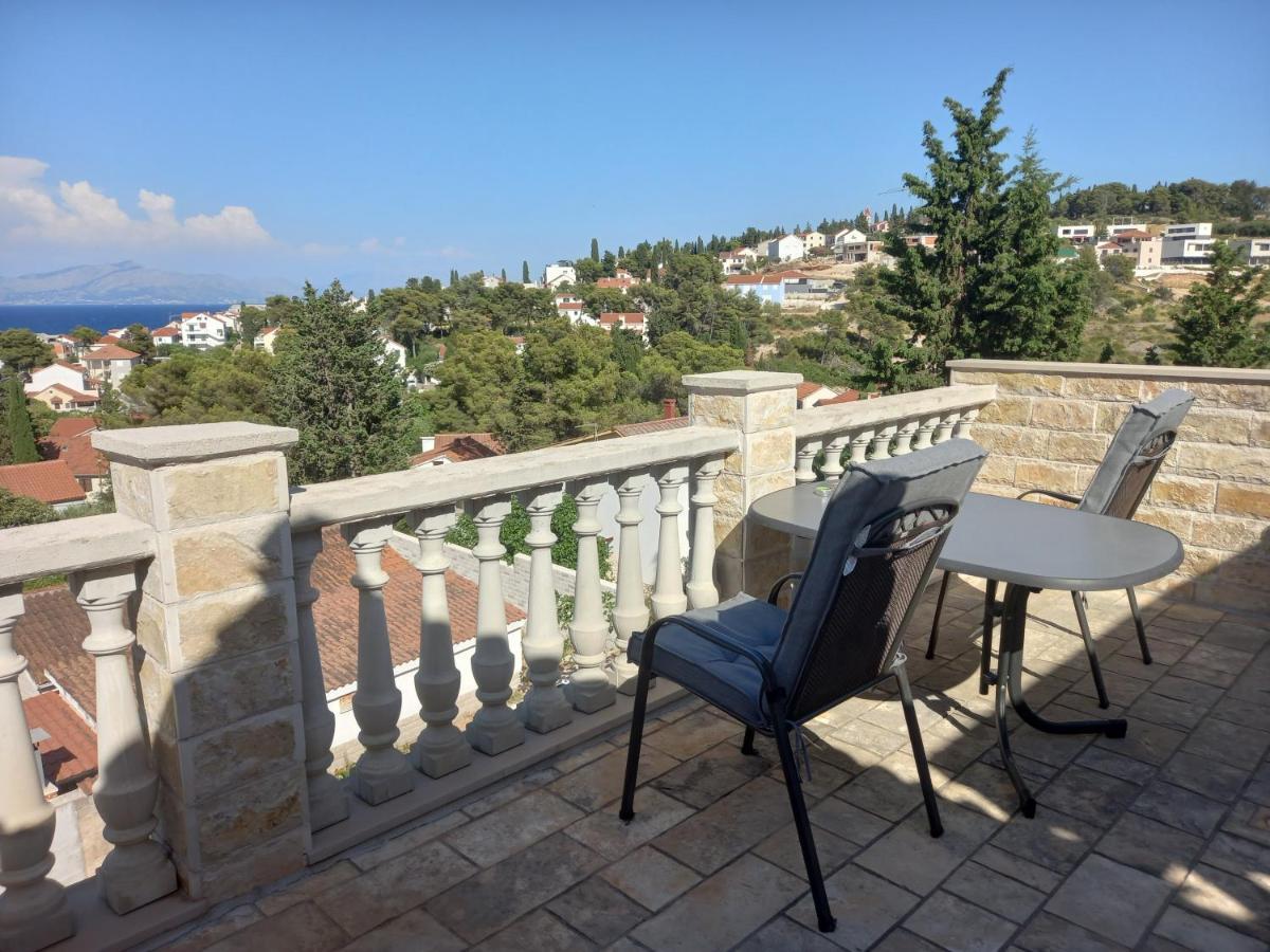 Apartmani Afrodita Sutivan Exterior photo
